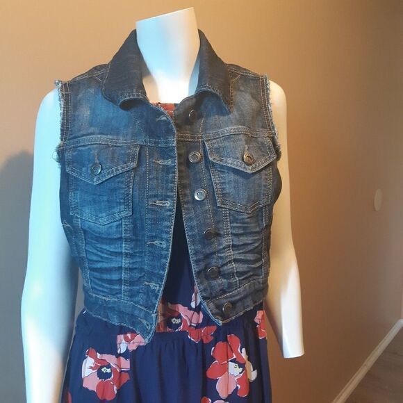 Hot Kiss Jean Vest size Medium - Picture 2 of 12